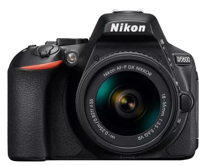 Nikon D5600 Kit (NIKKOR 18-55mm f/3.5-5.6G VR)